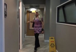 上厕所视频,揭秘如厕时刻的趣味瞬间